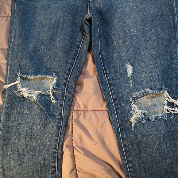 Judy Blue NWT mid rise skinny fit  size 29 - Picture 9 of 9